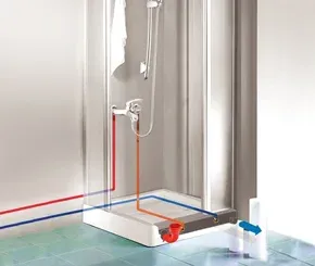 Obrázek - Výměníky tepla pod sprchové vaničky pro předehřev studené vody před směšovací výtokovou baterií.